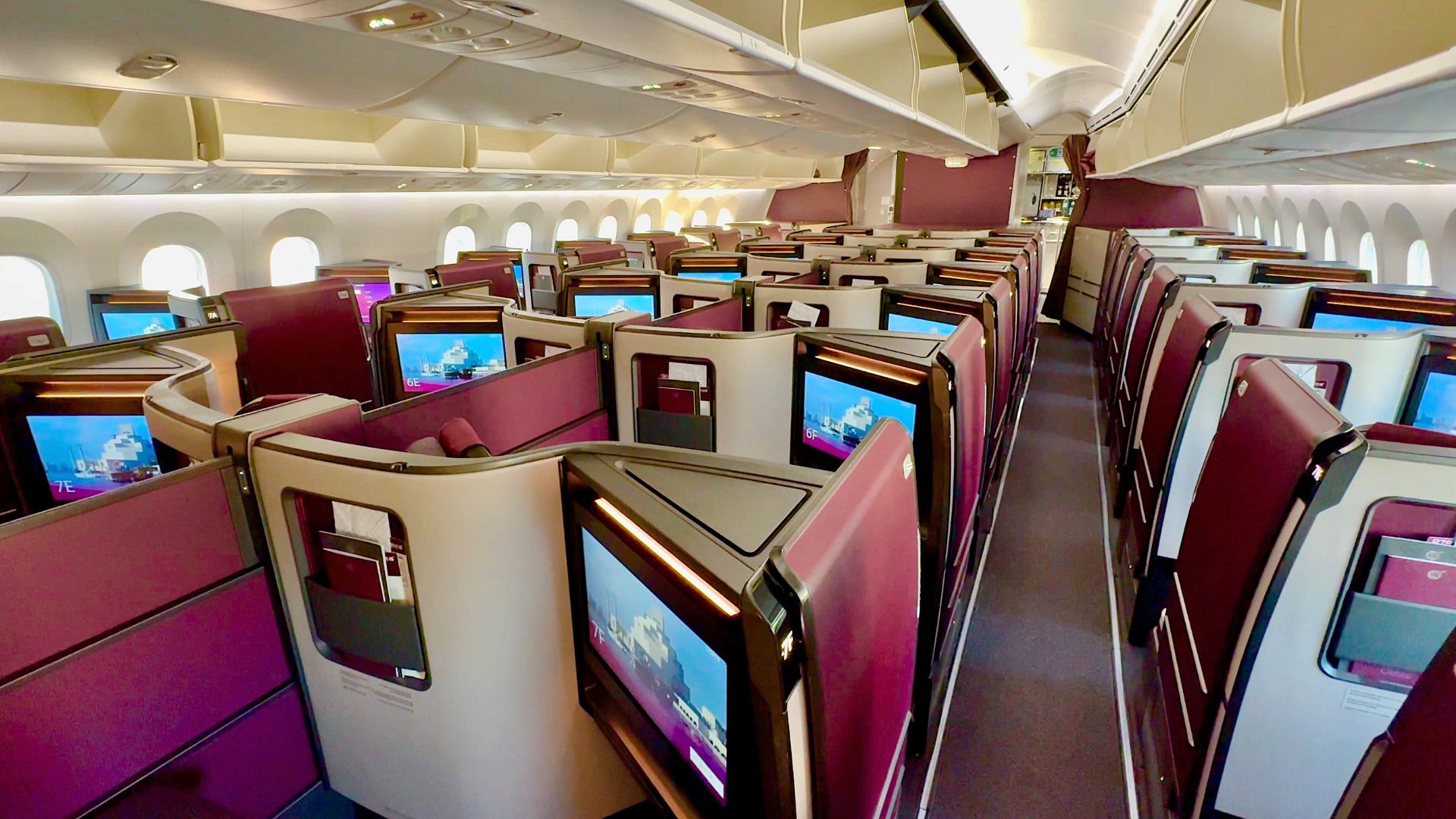 QATAR AIRWAYS 2